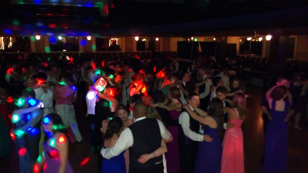 Union_HS_Prom_4-20-13_03