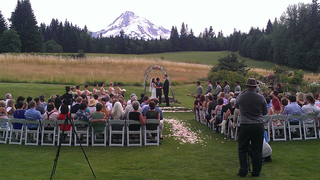 Mt. Hood B & B Wedding