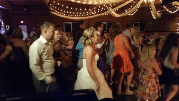 Canby Wedding Cupid Shuffle Dancing Oak View Acres