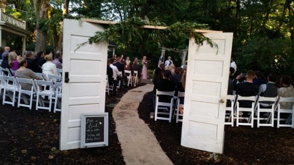 Oregon Wedding DJ At Gray Gables Estate