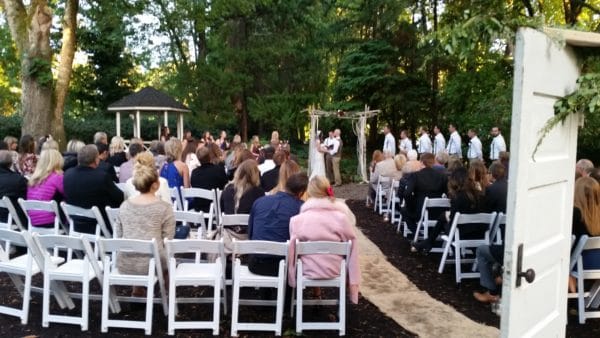 Oregon Wedding DJ At Gray Gables Estate