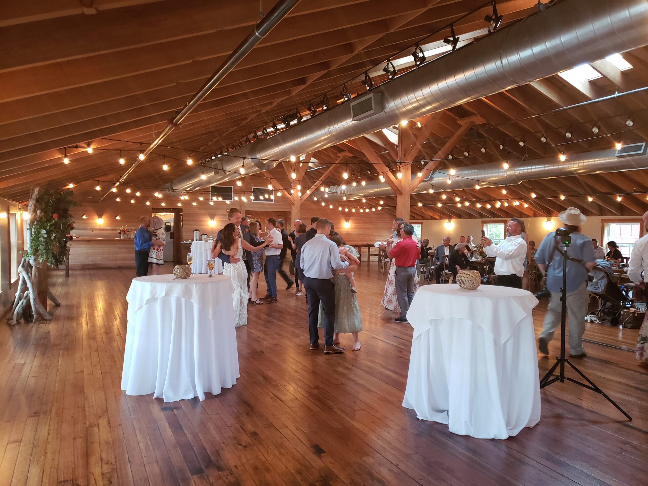 Astoria Oregon Wedding The Loft at the Red Building (8-21-21)