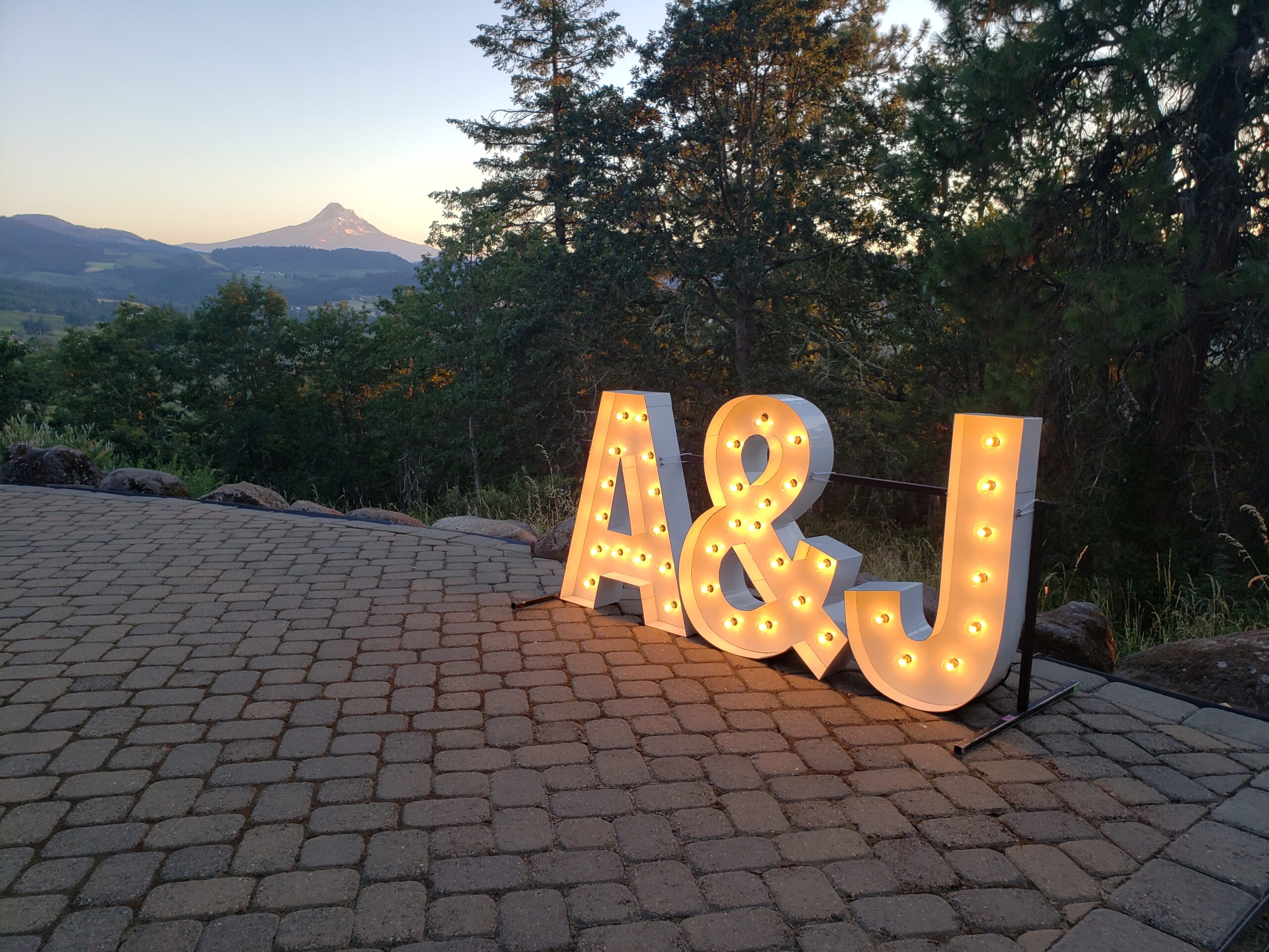 Crag Rat Hut Wedding Hood River Oregon (8-6-2022)