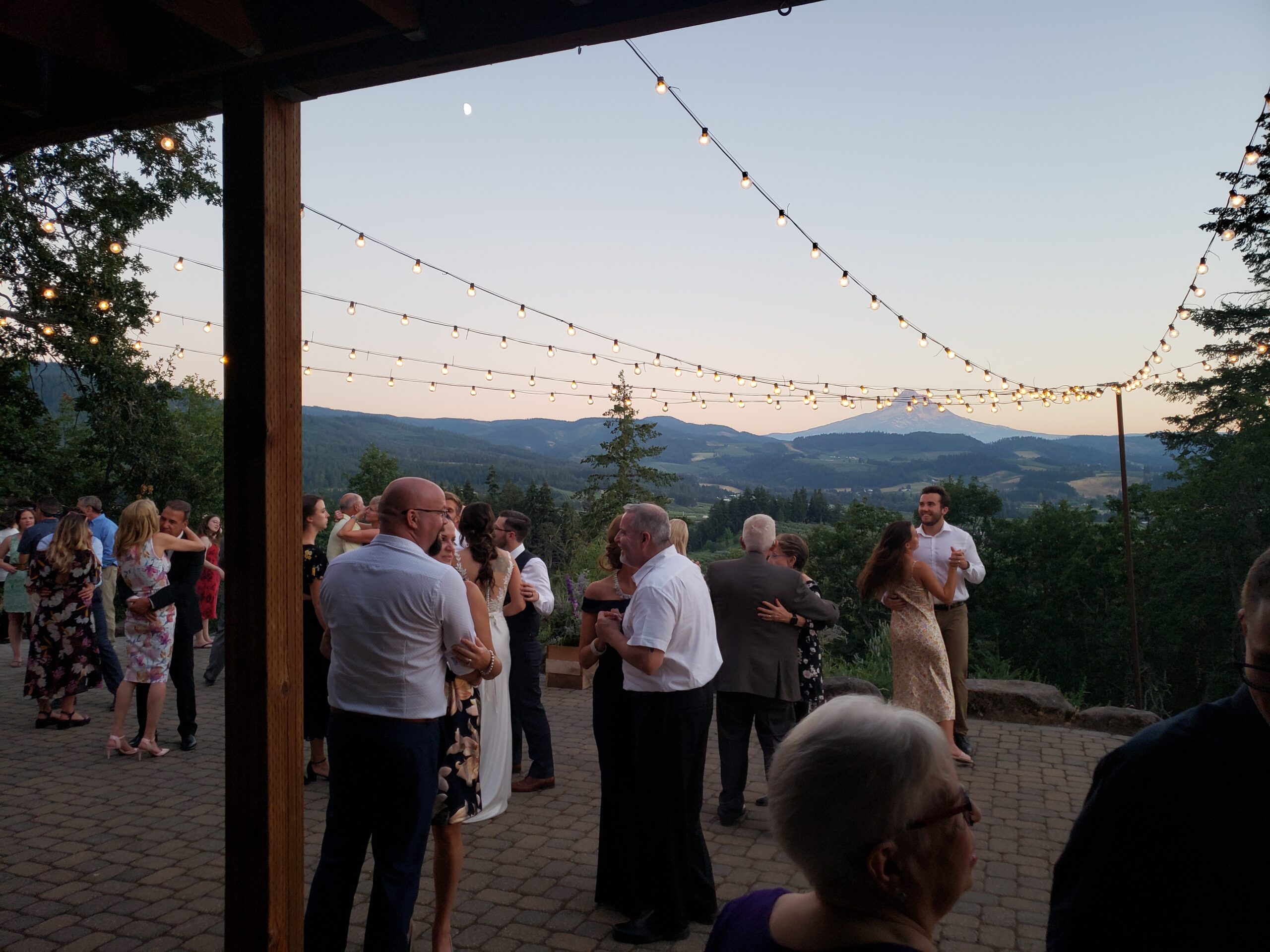 Crag Rat Hut Wedding Hood River Oregon (8-6-2022)