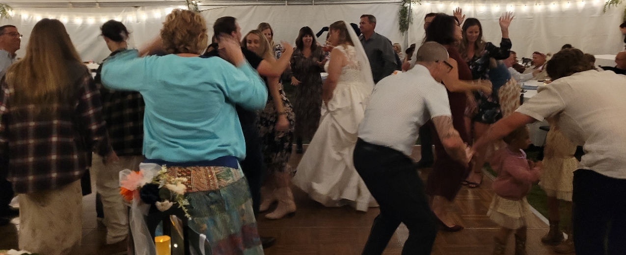September Wedding And Reception In Newberg Oregon